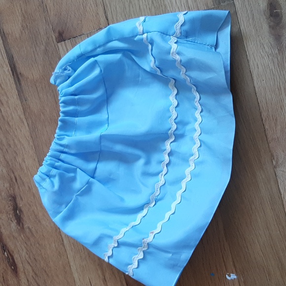 Random doll clothes - Picture 6 of 8